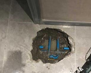 潜江阳台漏水维修公司分享下暖气管道漏水的原因有哪些